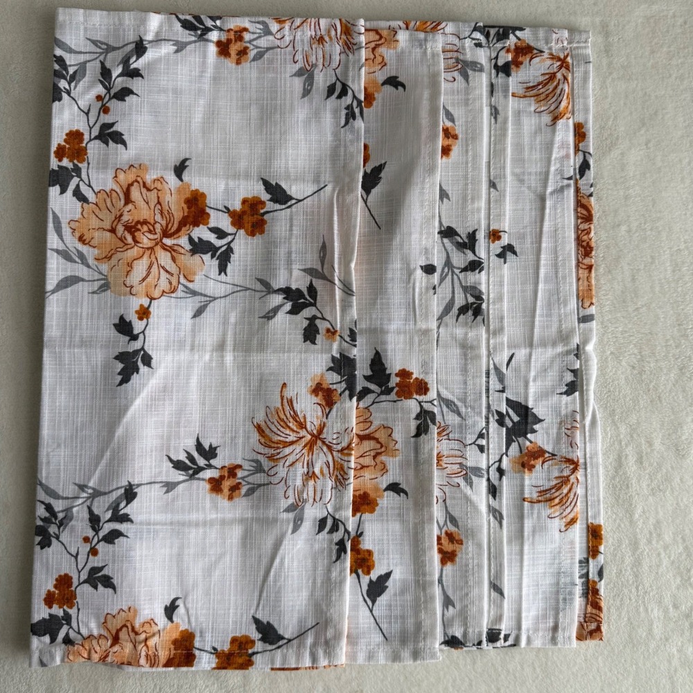 NWOT Ruvanti Set Of Four Floral Cloth Napkins 100%Cotton 17x17"‎ Napkins Cottage
